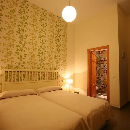 Hotel Montehueznar 2*